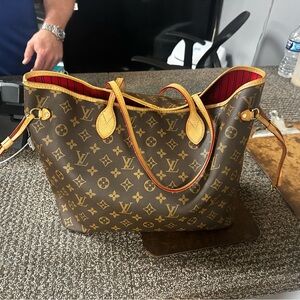 It’s a very, very clean bag nice bag